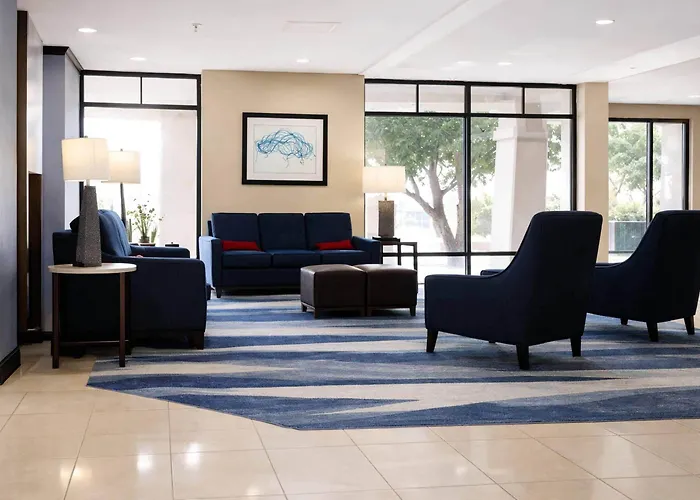 Comfort Inn & Suites Meriden East